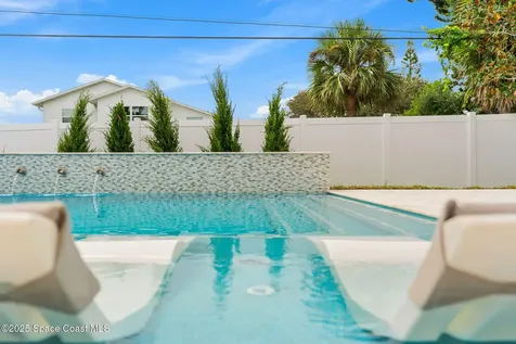133 E Osceola Lane Cocoa Beach FL 32931