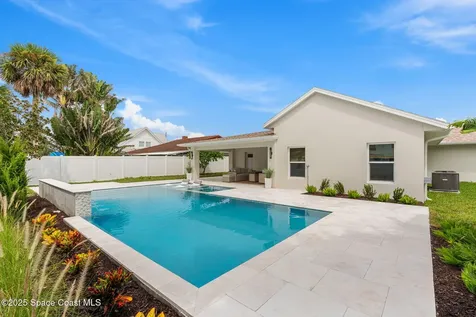 133 E Osceola Lane Cocoa Beach FL 32931
