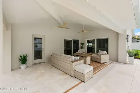 133 E Osceola Lane Cocoa Beach FL 32931