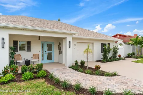 133 E Osceola Lane Cocoa Beach FL 32931