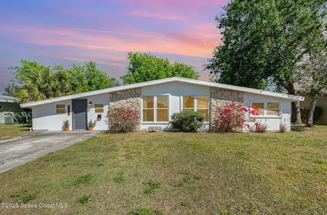 2880 Fountainhead Boulevard Melbourne FL 32935