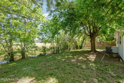 2880 Fountainhead Boulevard Melbourne FL 32935