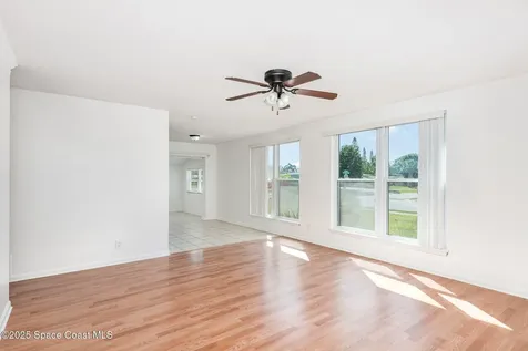 2880 Fountainhead Boulevard Melbourne FL 32935