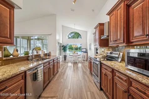 3845 Saint Armens Circle Melbourne FL 32934