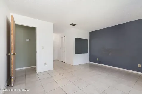 1867 Cyclone Street NW Palm Bay FL 32907
