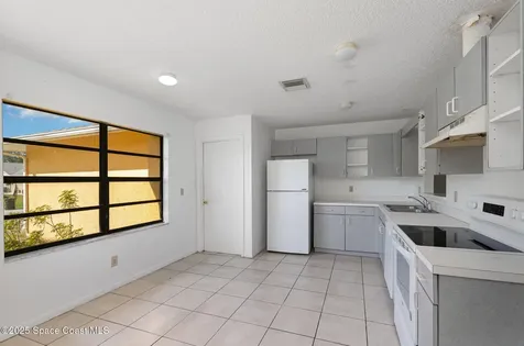 1867 Cyclone Street NW Palm Bay FL 32907