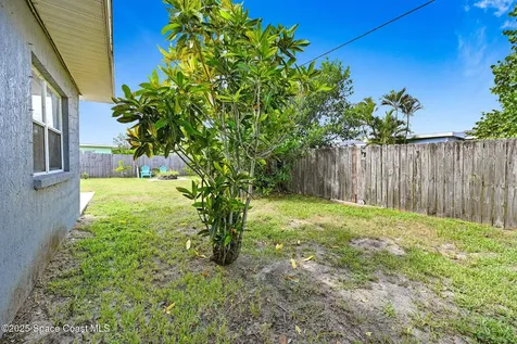 113 SE 2nd Street Satellite Beach FL 32937