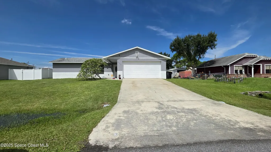 2070 SE Waverly Avenue SE Palm Bay FL 32909