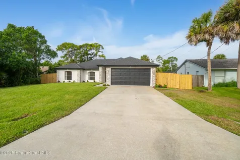 7020 Ackerman Avenue Cocoa FL 32927