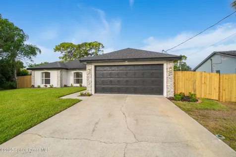 7020 Ackerman Avenue Cocoa FL 32927