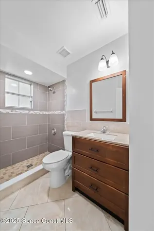 418 Empire Avenue NE Palm Bay FL 32907