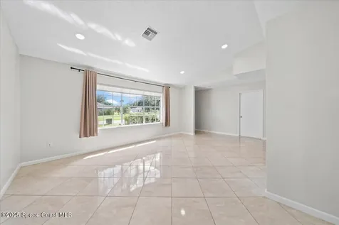 418 Empire Avenue NE Palm Bay FL 32907