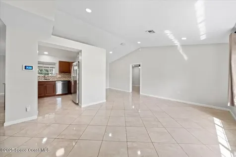418 Empire Avenue NE Palm Bay FL 32907