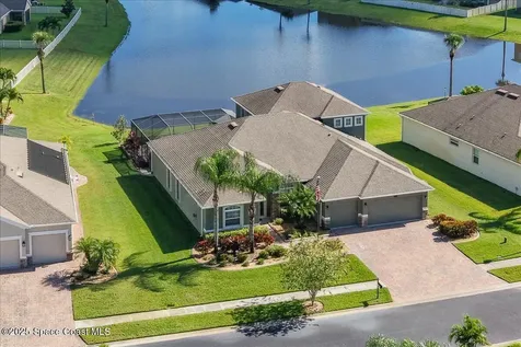 560 Easton Forest Circle SE Palm Bay FL 32909