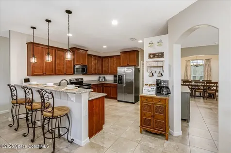 560 Easton Forest Circle SE Palm Bay FL 32909