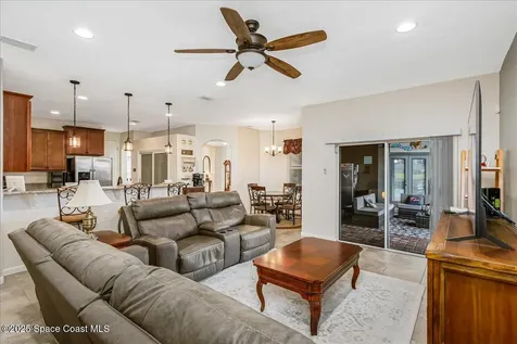 560 Easton Forest Circle SE Palm Bay FL 32909