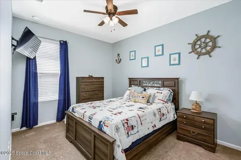 560 Easton Forest Circle SE Palm Bay FL 32909