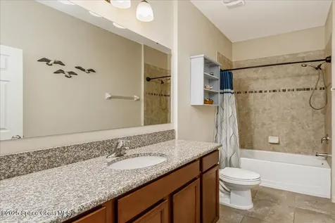 560 Easton Forest Circle SE Palm Bay FL 32909