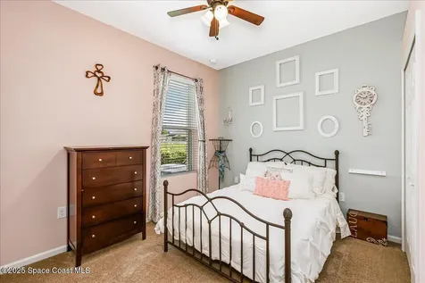 560 Easton Forest Circle SE Palm Bay FL 32909
