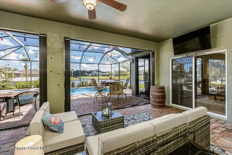 560 Easton Forest Circle SE Palm Bay FL 32909