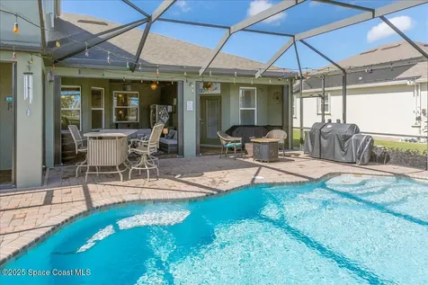 560 Easton Forest Circle SE Palm Bay FL 32909