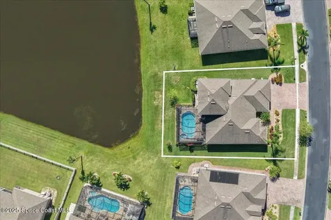 560 Easton Forest Circle SE Palm Bay FL 32909