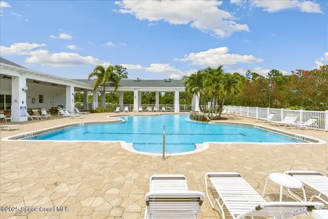 560 Easton Forest Circle SE Palm Bay FL 32909