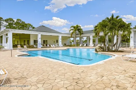 560 Easton Forest Circle SE Palm Bay FL 32909