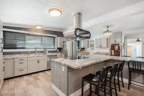 4465 Dickens Avenue Titusville FL 32780