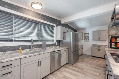 4465 Dickens Avenue Titusville FL 32780
