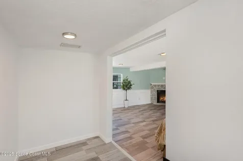 4465 Dickens Avenue Titusville FL 32780