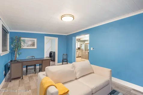 4465 Dickens Avenue Titusville FL 32780