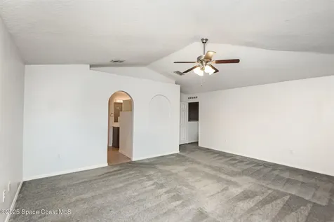 5090 Market Street Cocoa FL 32927