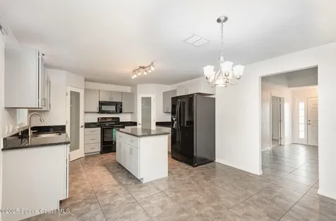 5090 Market Street Cocoa FL 32927