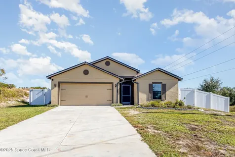 104 Jasmine Circle Poinciana FL 34759