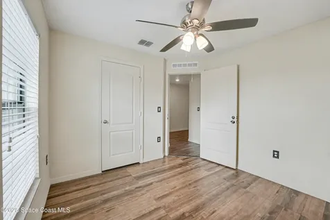 104 Jasmine Circle Poinciana FL 34759