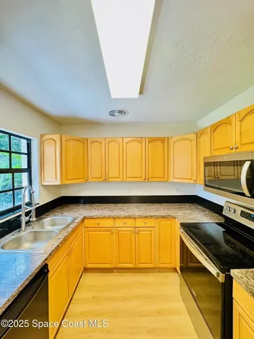 489 Kennwood Avenue Merritt Island FL 32952