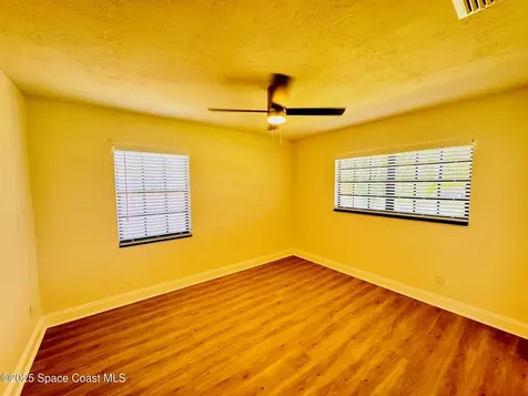 489 Kennwood Avenue Merritt Island FL 32952