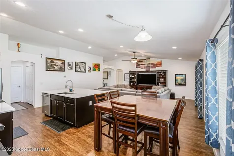1653 Sea Drift Court NW Palm Bay FL 32907