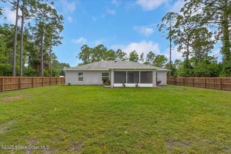 1653 Sea Drift Court NW Palm Bay FL 32907