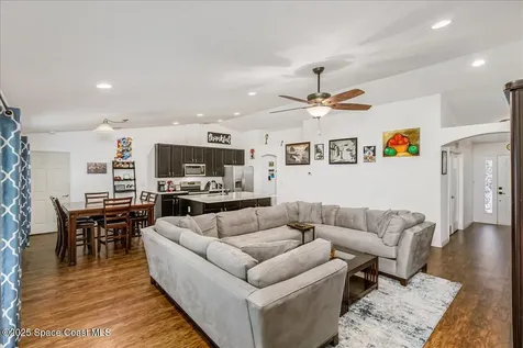 1653 Sea Drift Court NW Palm Bay FL 32907