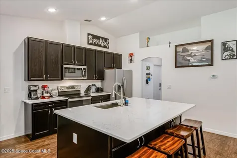 1653 Sea Drift Court NW Palm Bay FL 32907