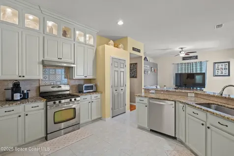 2618 Aston Circle Melbourne FL 32940