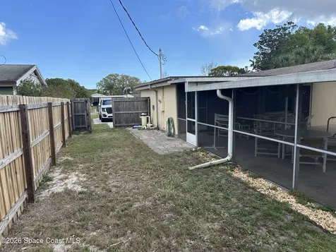 995 Botany Lane Rockledge FL 32955