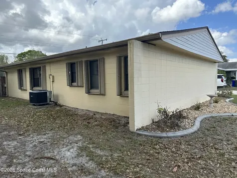 995 Botany Lane Rockledge FL 32955