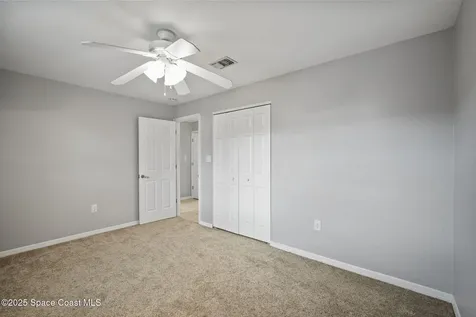 199 Via De La Reina Merritt Island FL 32953