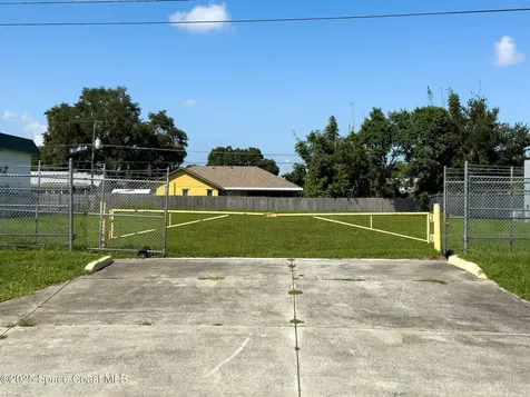 1551/1545 Georgia Street NE Palm Bay FL 32907