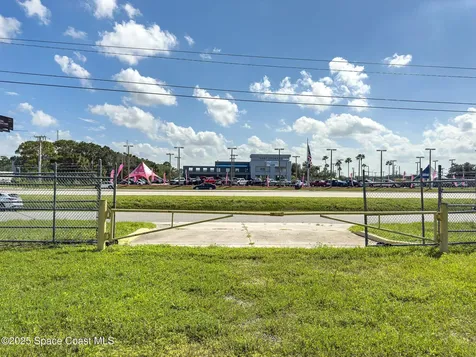 1551/1545 Georgia Street NE Palm Bay FL 32907