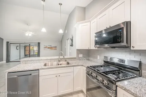 1381 Byrd Court Rockledge FL 32955
