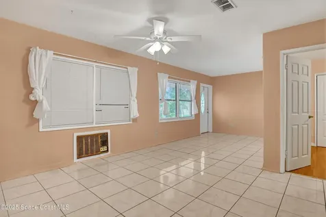 1915 47th Avenue Vero Beach FL 32966
